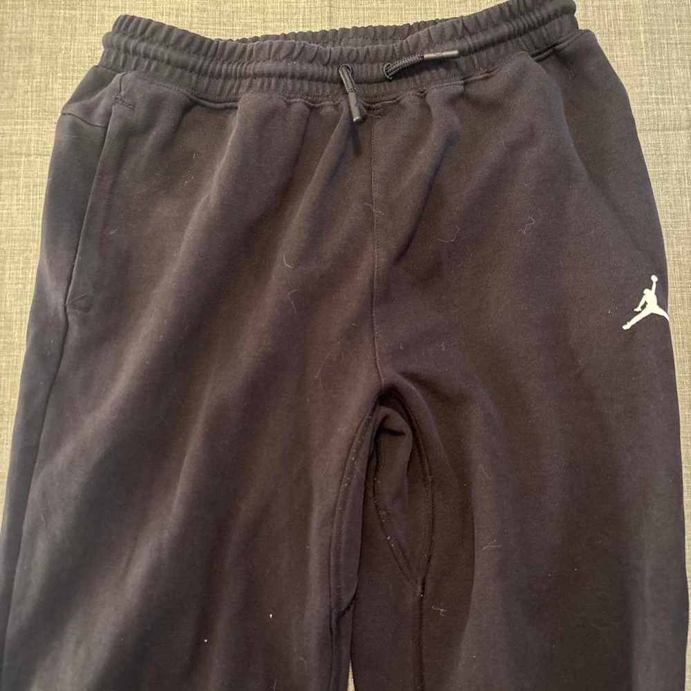 Jordan youth large sweatpants